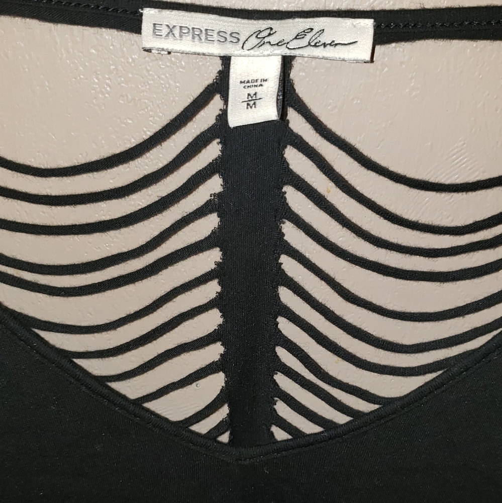 Express one eleven Tee - Picture 6 of 6